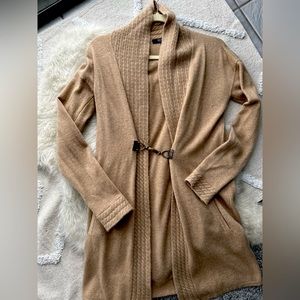 Women’s Small Sakes Fifth Avenue Cashmere Sweater